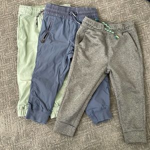 Boys 3T pants Gap, Cat & Jack